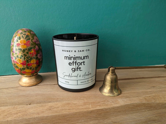 200g Black Candle ‘Minimum effort gift.’